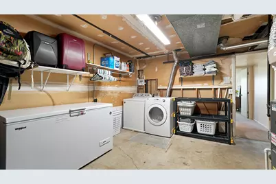 754 S Woodland Hills Dr E, Bountiful, UT 84010 - Photo 27