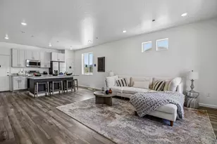 248 E Browns Creek St, Saratoga Springs, UT 84045 - Photo 7