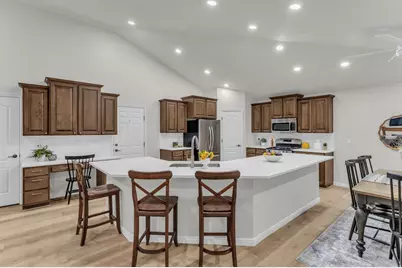1187 S 300 E, Payson, UT 84651 - Photo 5