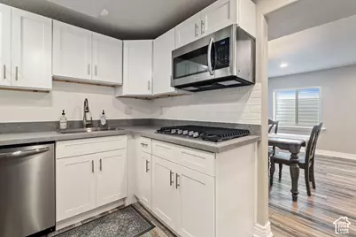 172 W Stillwater Dr, Saratoga Springs, UT 84045 - Photo 37