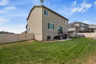 172 W Stillwater Dr, Saratoga Springs, UT 84045 - Photo 47