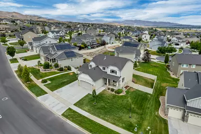 172 W Stillwater Dr, Saratoga Springs, UT 84045 - Photo 55