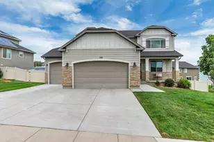 172 W Stillwater Dr, Saratoga Springs, UT 84045 - Photo 1