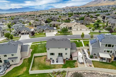 172 W Stillwater Dr, Saratoga Springs, UT 84045 - Photo 59