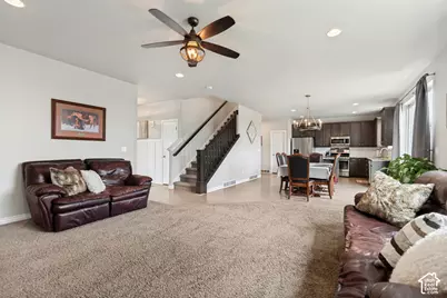 172 W Stillwater Dr, Saratoga Springs, UT 84045 - Photo 9