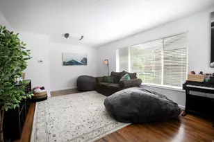 173 E 1050 N, Bountiful, UT 84010 - Photo 3
