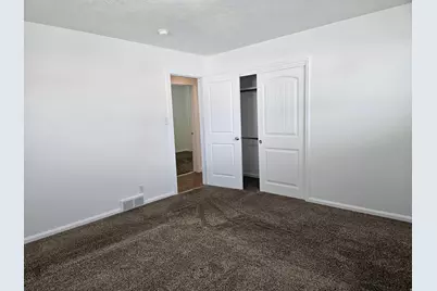 173 E 1050 N, Bountiful, UT 84010 - Photo 33