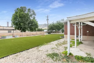 173 E 1050 N, Bountiful, UT 84010 - Photo 21