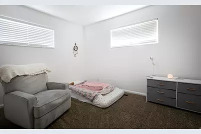 173 E 1050 N, Bountiful, UT 84010 - Photo 11