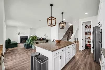 171 E Edgecrest Ln N, North Salt Lake, UT 84054 - Photo 9