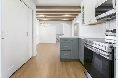 81 S 700 E, Bountiful, UT 84010 - Photo 19