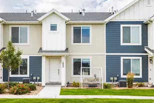 1084 E Seaside St N, Saratoga Springs, UT 84045 - Photo 1