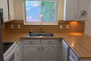 5277 S Samuel Ct, Taylorsville, UT 84129 - Photo 3