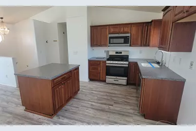 3774 W 4750 S, Roy, UT 84067 - Photo 5