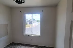 3774 W 4750 S, Roy, UT 84067 - Photo 9