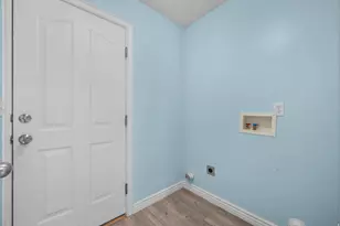 24 N Montrose Ln, Saratoga Springs, UT 84043 - Photo 9