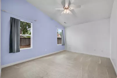 24 N Montrose Ln, Saratoga Springs, UT 84043 - Photo 13