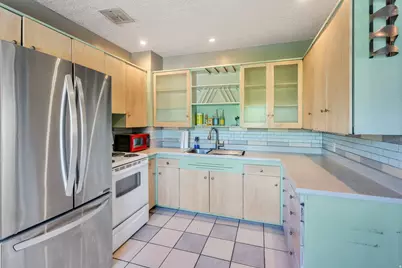 823 Kershaw St, Ogden, UT 84403 - Photo 7