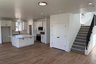 5438 N Lindbergh Ln, Eagle Mountain, UT 84005 - Photo 5