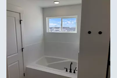 5438 N Lindbergh Ln #523, Eagle Mountain, UT 84005 - Photo 21