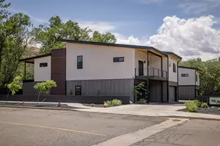 214 S 200 E, Moab, UT 84532 - Photo 17