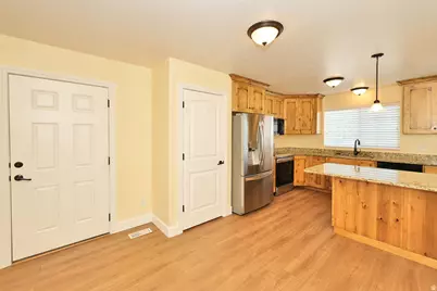 1107 S 2880 E #184, Spanish Fork, UT 84660 - Photo 11
