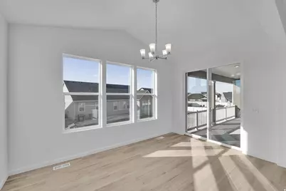 8645 N Halloran Ct #1323, Lake Point, UT 84074 - Photo 11