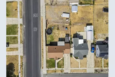 405 N Parkway Ave E, Tooele, UT 84074 - Photo 29