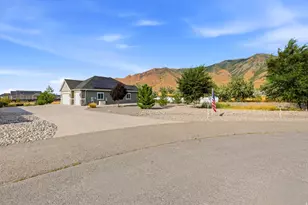 1585 E Ila Cove, Lake Point, UT 84074 - Photo 31