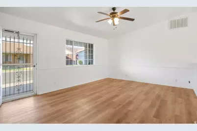 1040 E 900 S #12, Saint George, UT 84790 - Photo 3