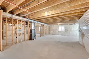 253 E Polaris Dr S, Saratoga Springs, UT 84045 - Photo 19