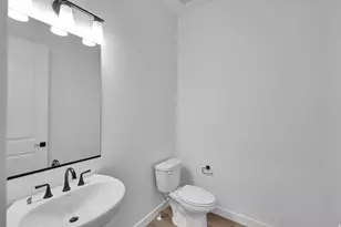 253 E Polaris Dr S, Saratoga Springs, UT 84045 - Photo 17