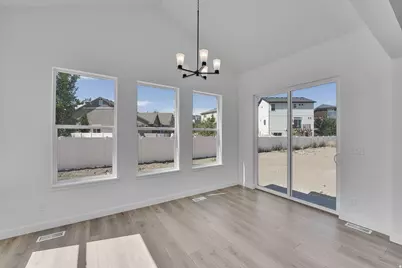 253 E Polaris Dr S #105, Saratoga Springs, UT 84045 - Photo 7