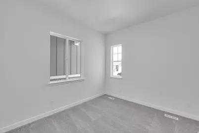 253 E Polaris Dr S #105, Saratoga Springs, UT 84045 - Photo 15