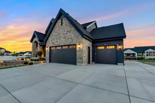 39 N Hayfield Cir, Kaysville, UT 84037 - Photo 5