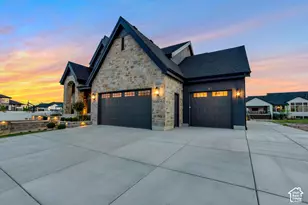 39 N Hayfield Cir, Kaysville, UT 84037 - Photo 3