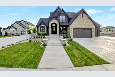 39 N Hayfield Cir, Kaysville, UT 84037 - Photo 3