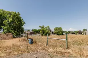 225 W 8800 S, Paradise, UT 84328 - Photo 45