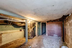 225 W 8800 S, Paradise, UT 84328 - Photo 35