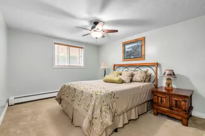 835 E Canyon Breeze Ln, Draper, UT 84020 - Photo 15