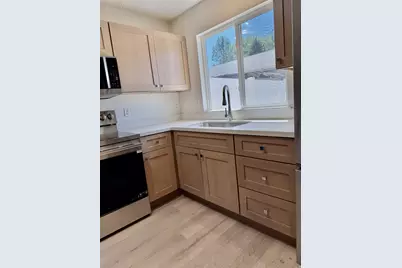2724 S Centerbrook Dr, West Valley, UT 84119 - Photo 9