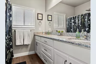 2360 W Howard St, West Haven, UT 84401 - Photo 17