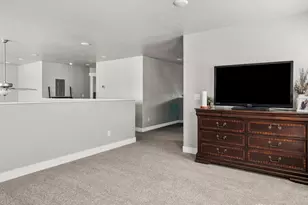 2360 W Howard St, West Haven, UT 84401 - Photo 25