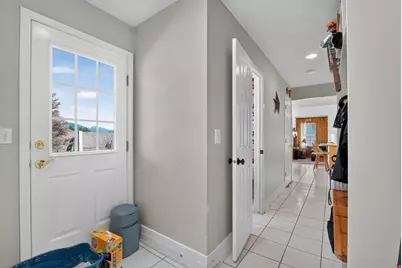 8111 S Mallard Ln, West Jordan, UT 84088 - Photo 9