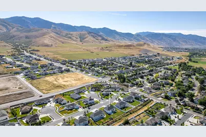 247 S 980 E, Smithfield, UT 84335 - Photo 53