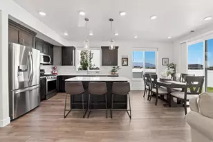 541 E 600 S, Hyrum, UT 84319 - Photo 21