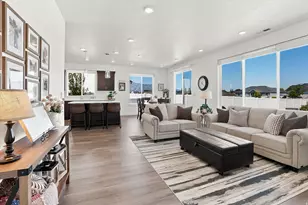 541 E 600 S, Hyrum, UT 84319 - Photo 15