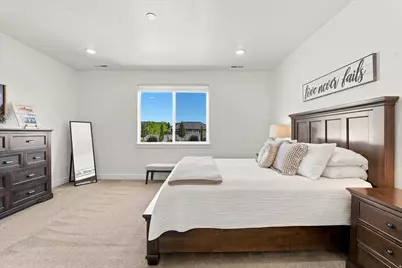 541 E 600 S, Hyrum, UT 84319 - Photo 27
