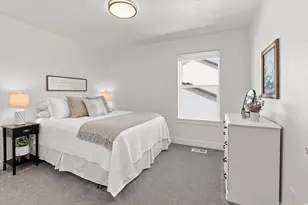 541 E 600 S, Hyrum, UT 84319 - Photo 43