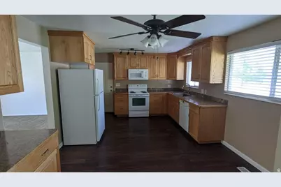 704 S Orchard Dr, Bountiful, UT 84010 - Photo 67